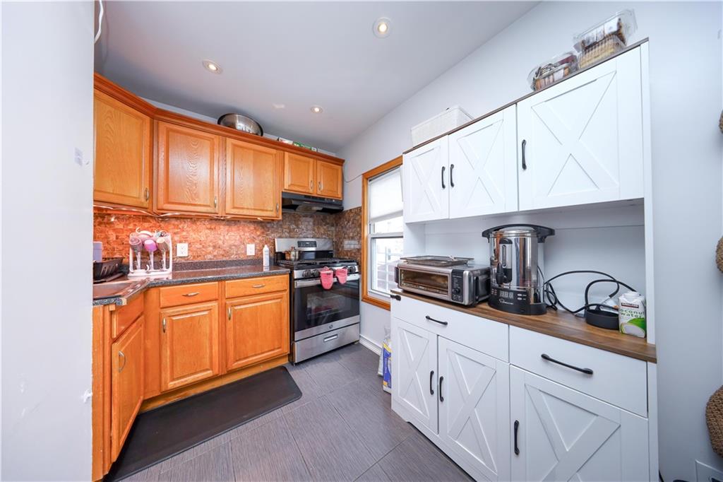 2810 Avenue R Madison Brooklyn NY 11229