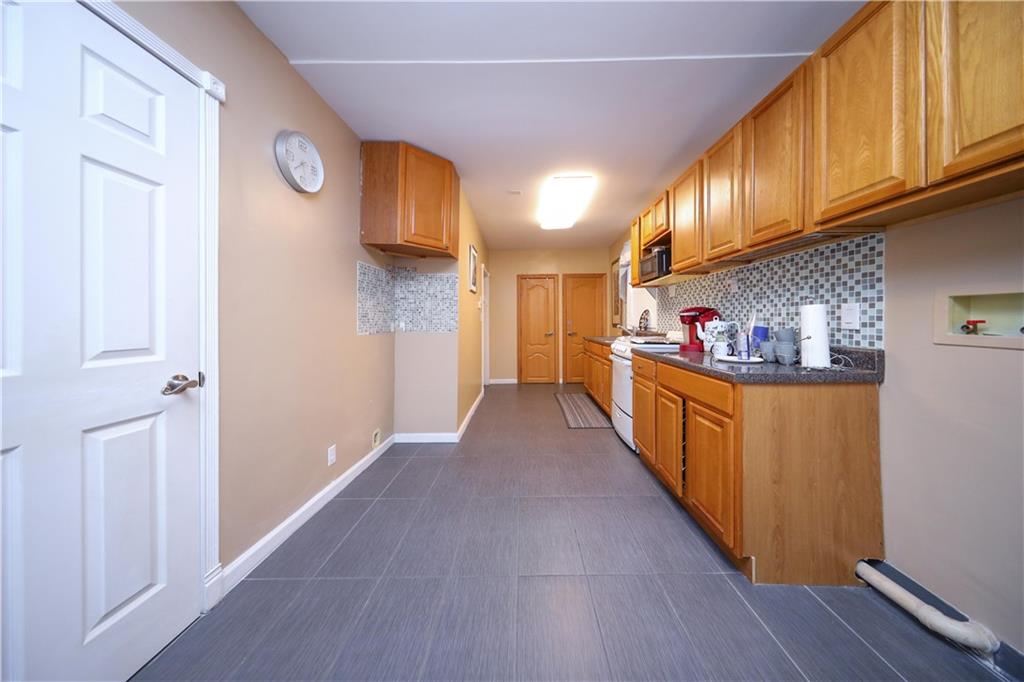 2810 Avenue R Madison Brooklyn NY 11229