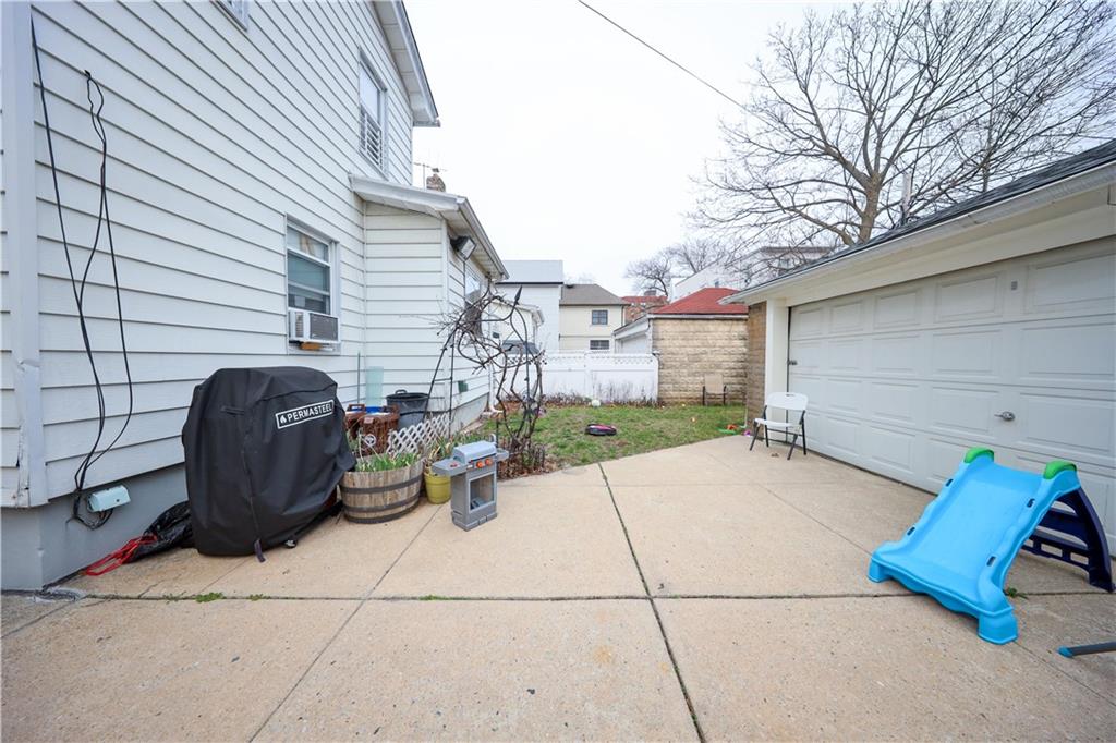 2810 Avenue R Madison Brooklyn NY 11229