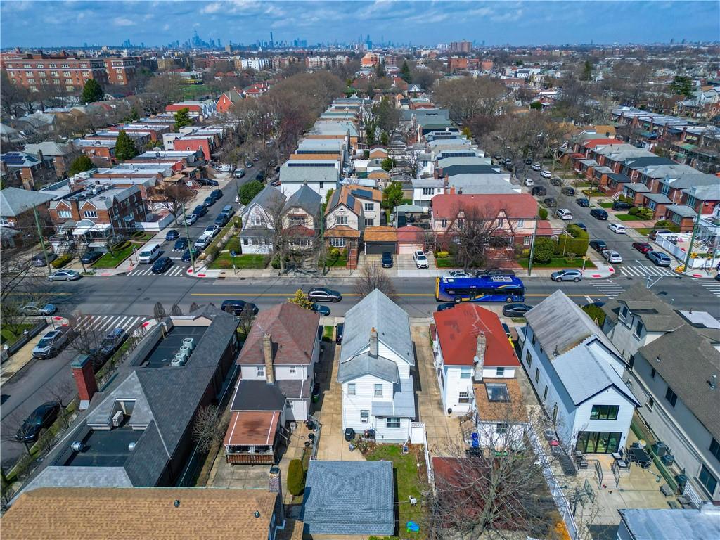 2810 Avenue R Madison Brooklyn NY 11229
