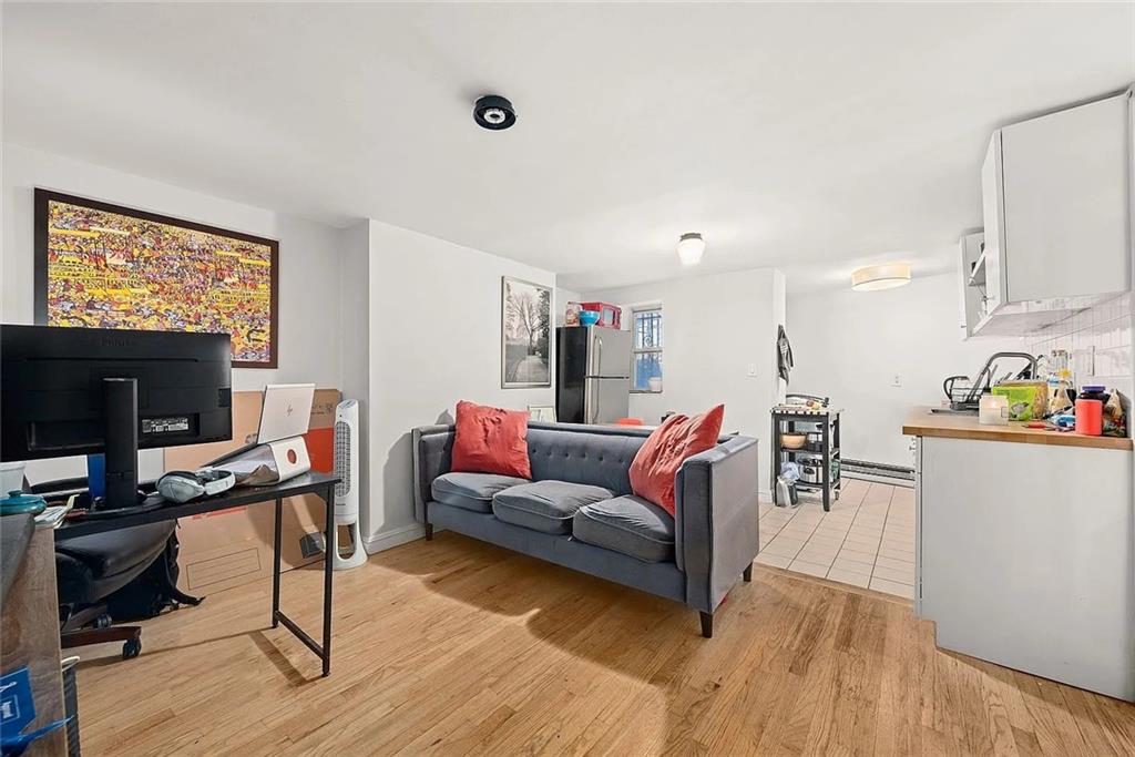 42 Clermont Avenue Fort Greene Brooklyn NY 11205