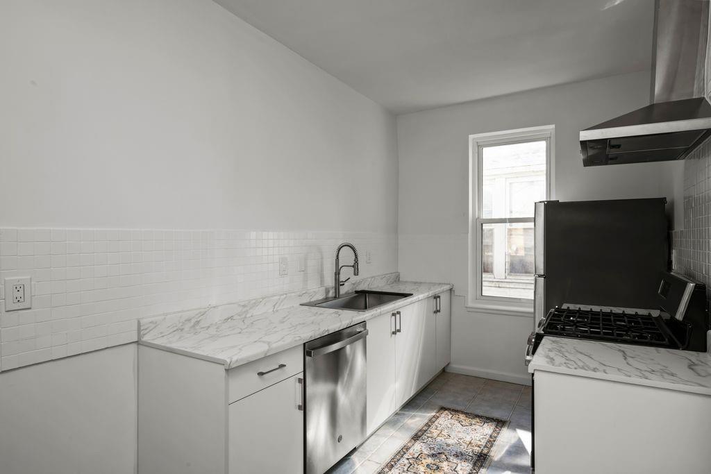 248 Avenue P Gravesend Brooklyn NY 11204