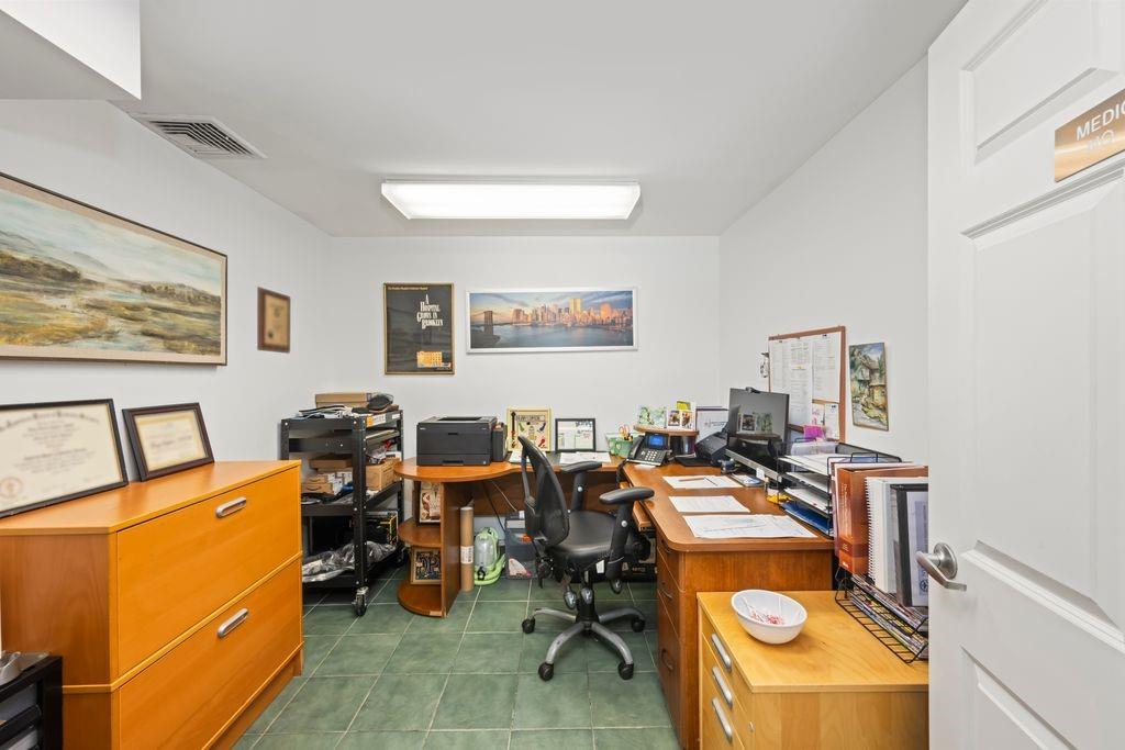 248 Avenue P Gravesend Brooklyn NY 11204