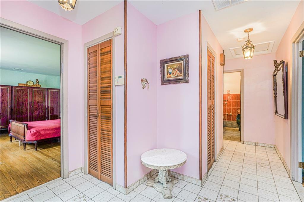382 Edgegrove Avenue Annadale Staten Island NY 10312