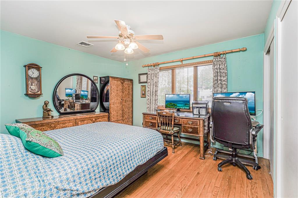 382 Edgegrove Avenue Annadale Staten Island NY 10312