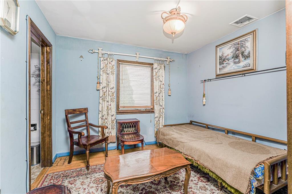 382 Edgegrove Avenue Annadale Staten Island NY 10312