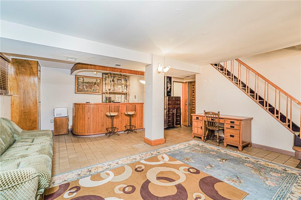 382 Edgegrove Avenue Annadale Staten Island NY 10312
