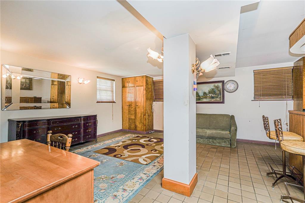 382 Edgegrove Avenue Annadale Staten Island NY 10312