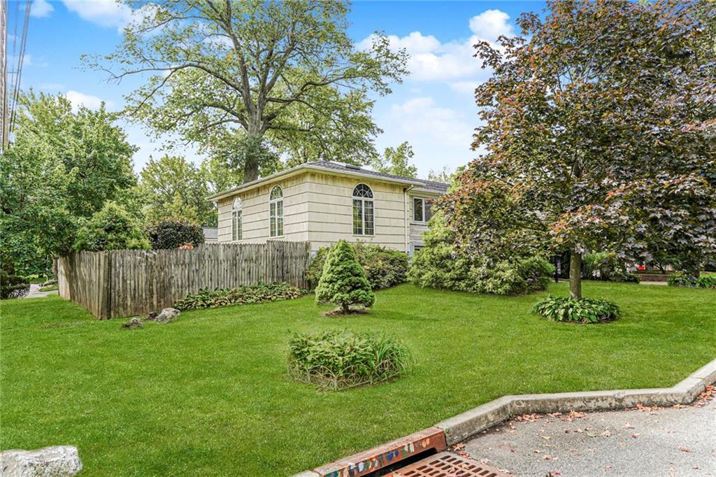 382 Edgegrove Avenue Annadale Staten Island NY 10312