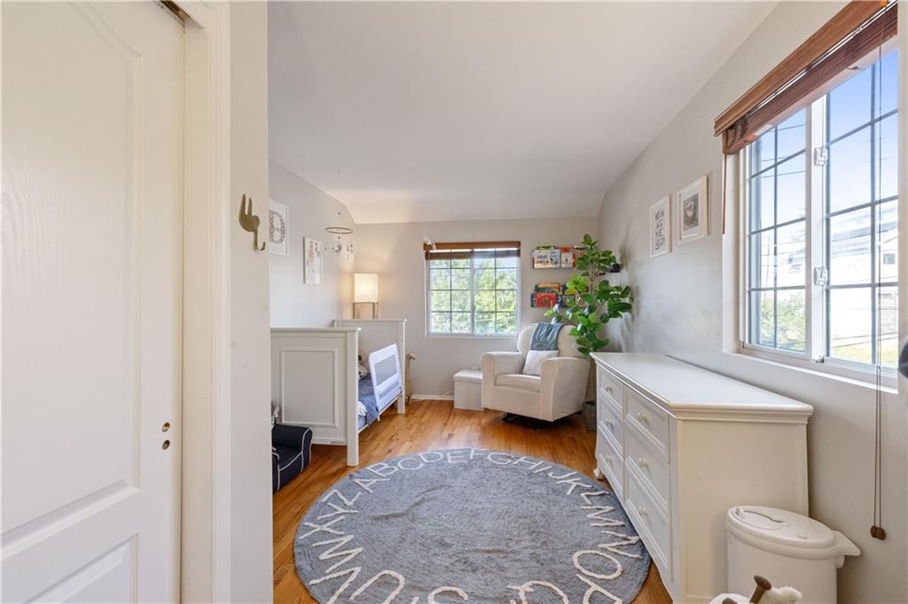 40 Rockwell Avenue Rosebank Staten Island NY 10305