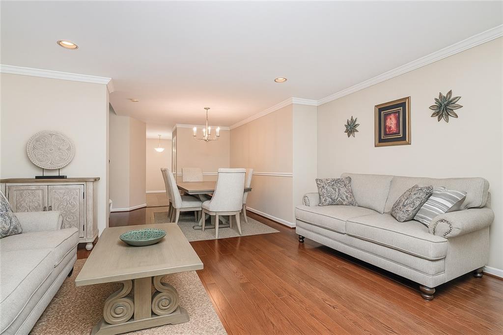 117 Pembrook Loop Woodrow Staten Island NY 10309
