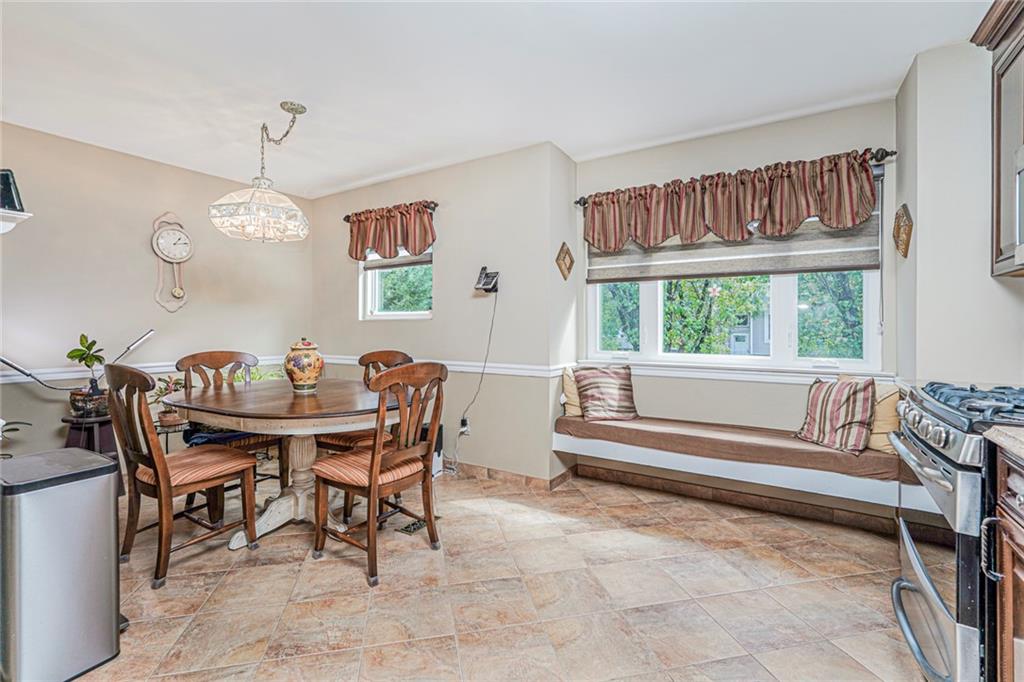 117 Pembrook Loop Woodrow Staten Island NY 10309