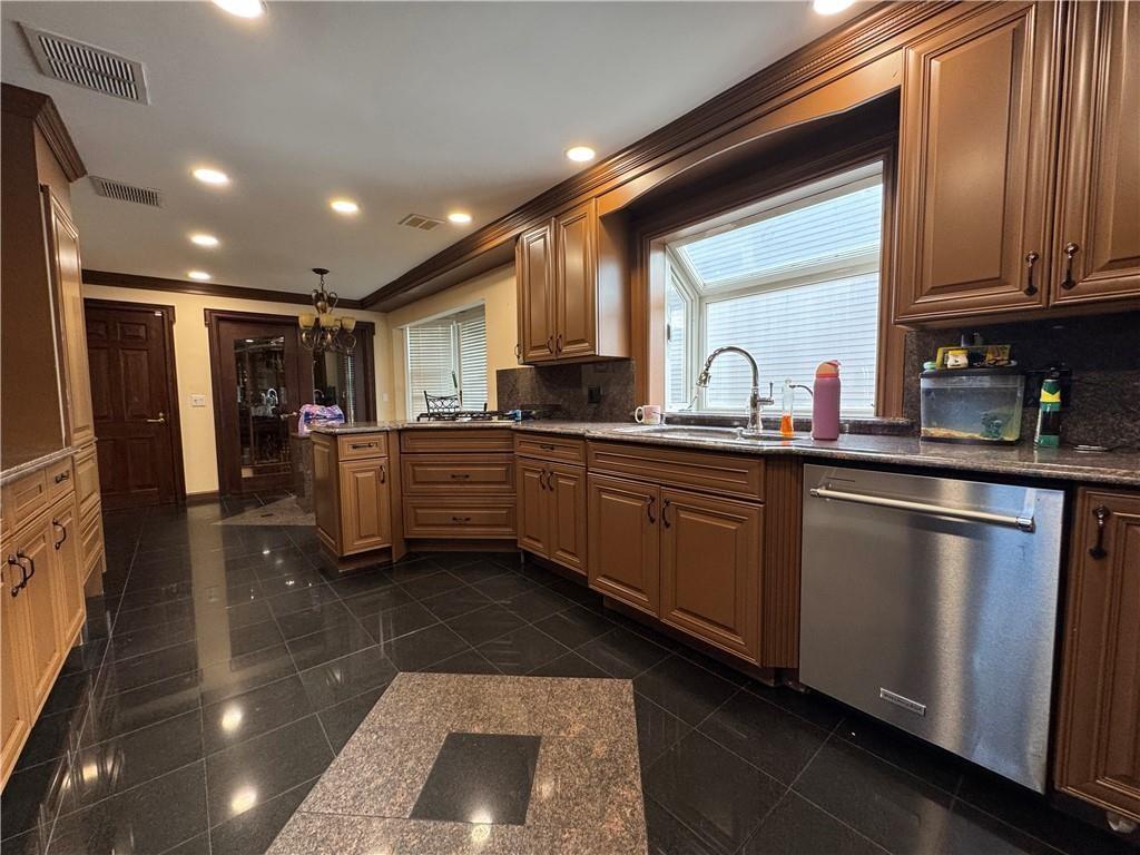 728 Huguenot Avenue Huguenot Staten Island NY 10312