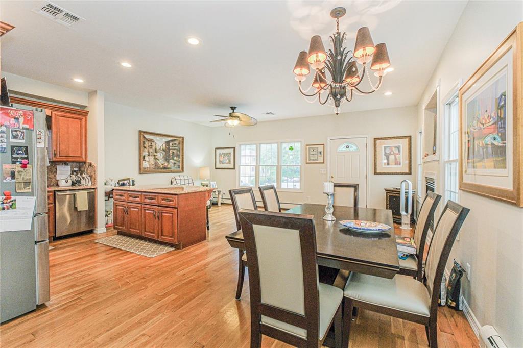 122 Guyon Avenue Oakwood New York NY 10306