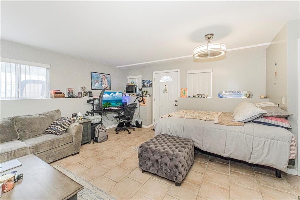 122 Guyon Avenue Oakwood New York NY 10306