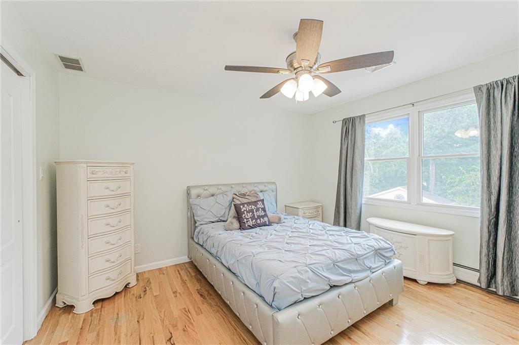 72 Giegerich Avenue Tottenville Staten Island NY 10307