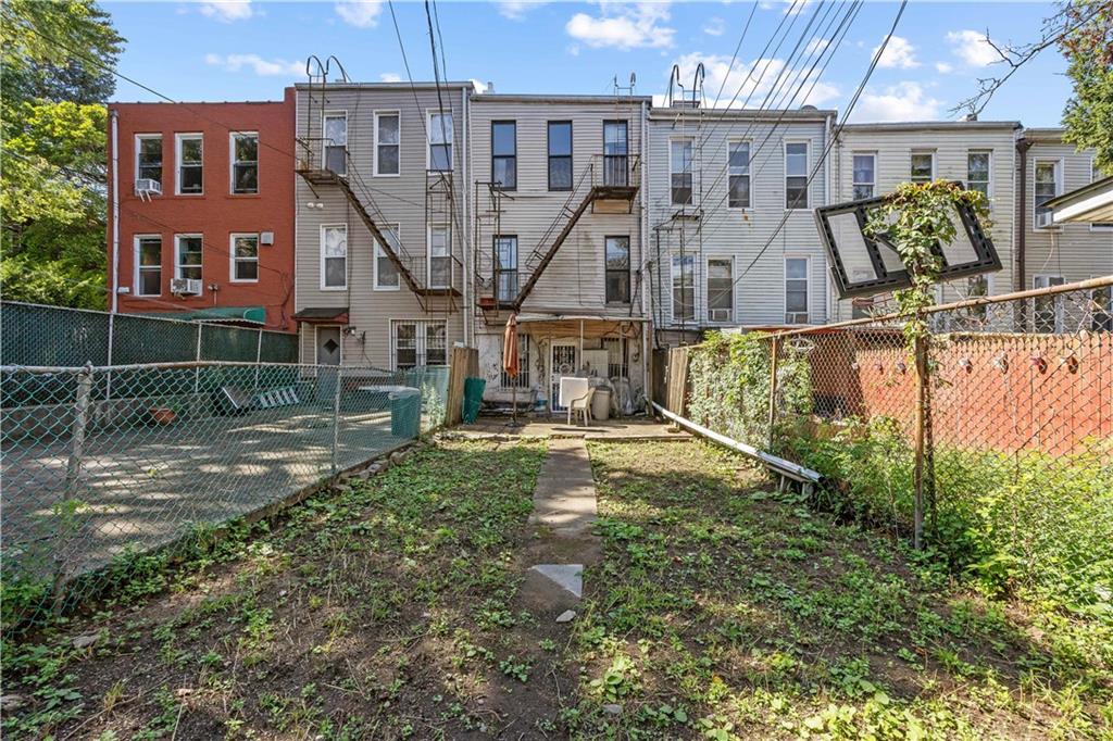 325A 22nd Street Sunset Park Brooklyn NY 11215