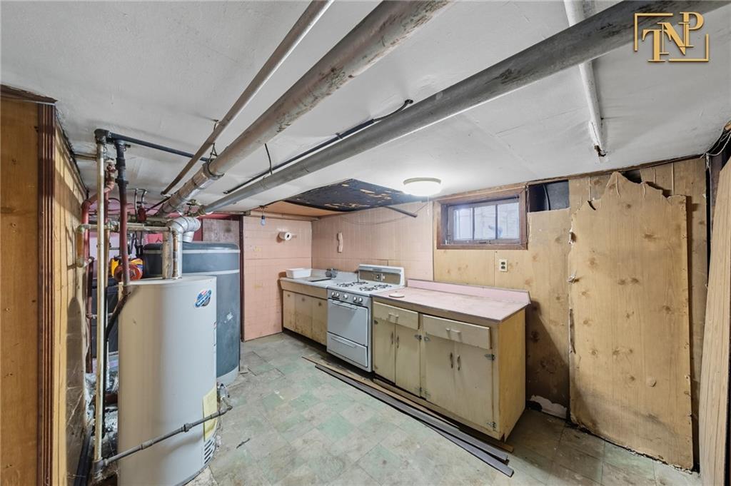 310 Brighton Avenue Tompkinsville Staten Island NY 10301