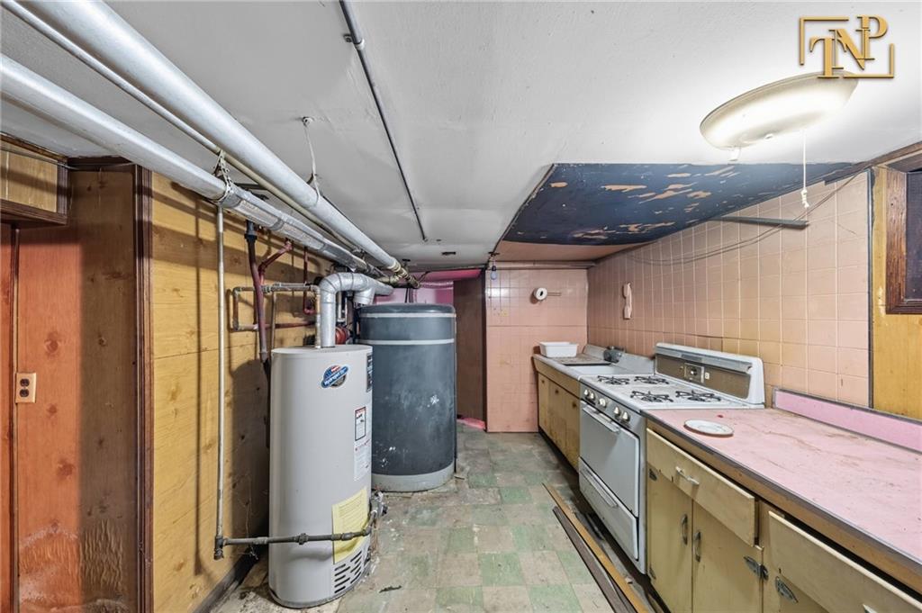 310 Brighton Avenue Tompkinsville Staten Island NY 10301