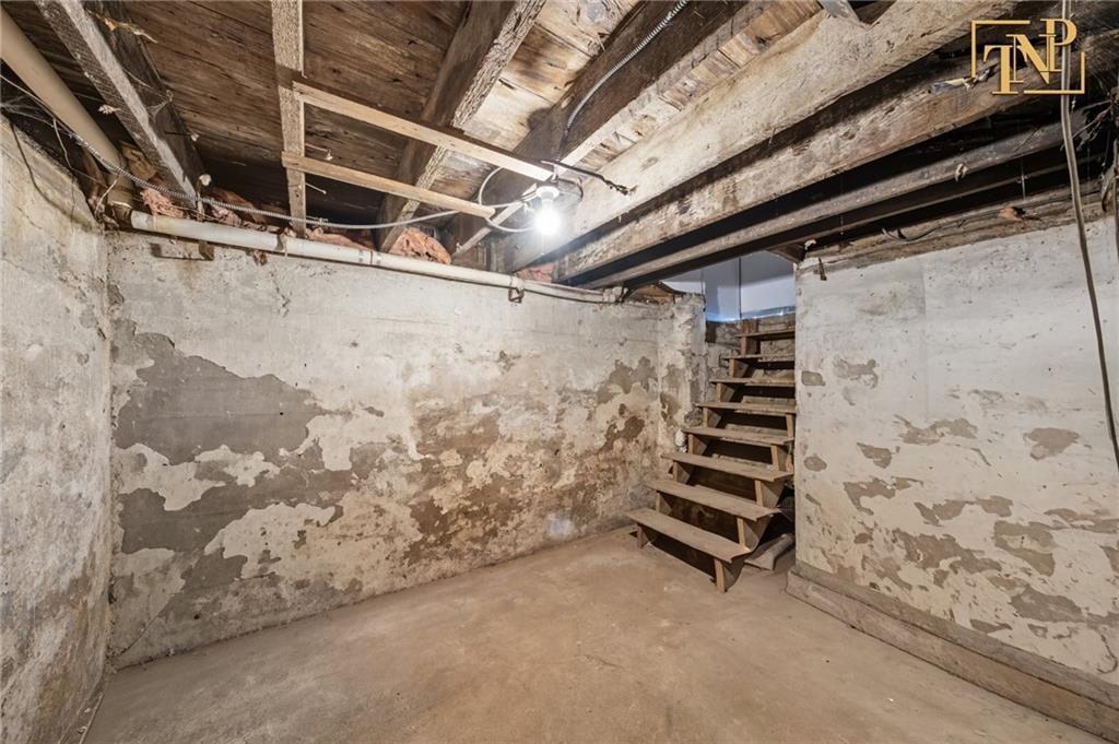 310 Brighton Avenue Tompkinsville Staten Island NY 10301
