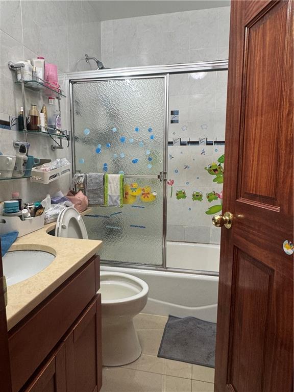 63 bay 10 Street Bensonhurst Brooklyn NY 11228