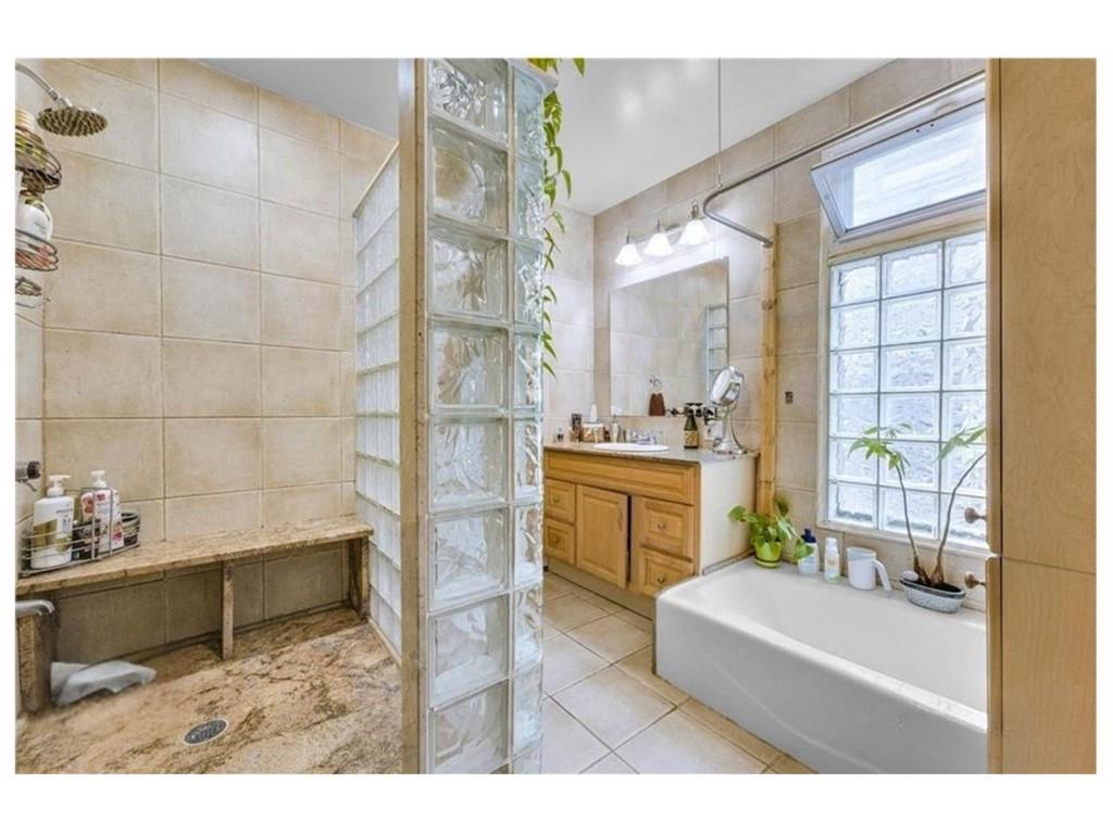 1854 73rd Street Bensonhurst Brooklyn NY 11204