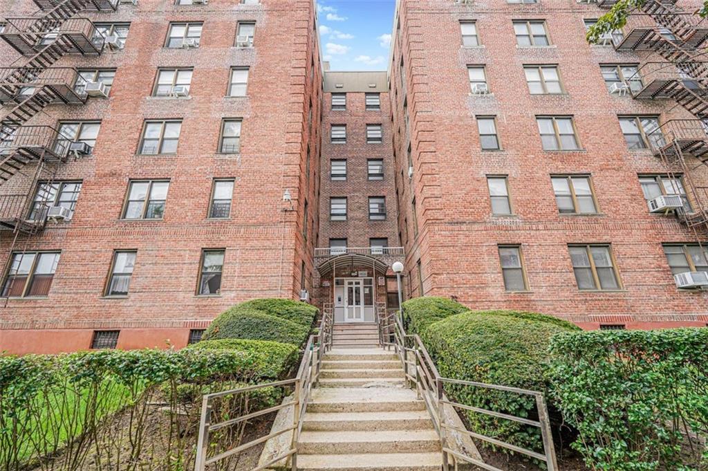 2650 East 13th Street Sheepshead Bay Brooklyn NY 11235