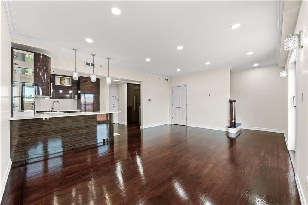 3165 Emmons Avenue Sheepshead Bay Brooklyn NY 11235