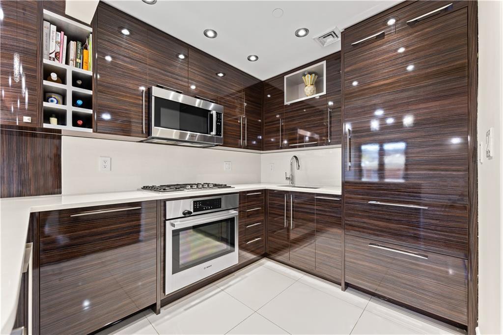 3165 Emmons Avenue Sheepshead Bay Brooklyn NY 11235