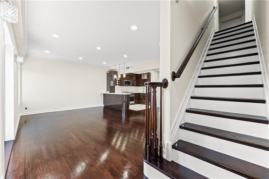 3165 Emmons Avenue Sheepshead Bay Brooklyn NY 11235