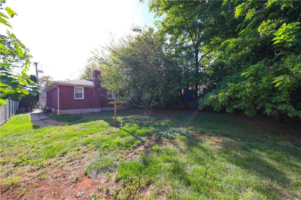 25 Lincoln Avenue Grant City Staten Island NY 10306