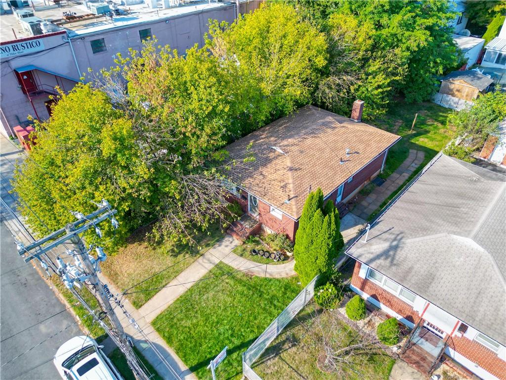 25 Lincoln Avenue Grant City Staten Island NY 10306