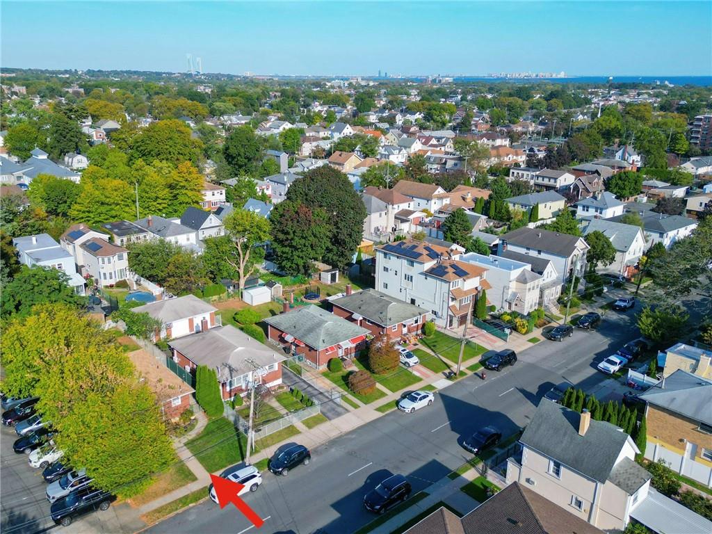 25 Lincoln Avenue Grant City Staten Island NY 10306
