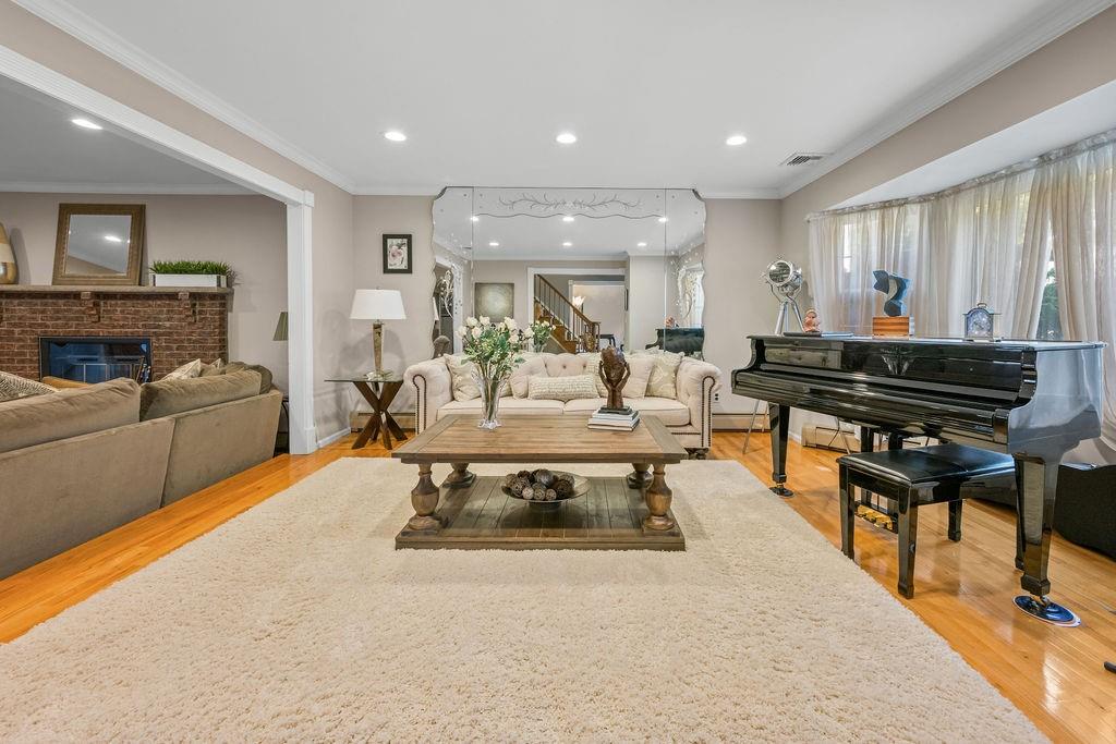 174 Tallman Street Annadale Staten Island NY 10312