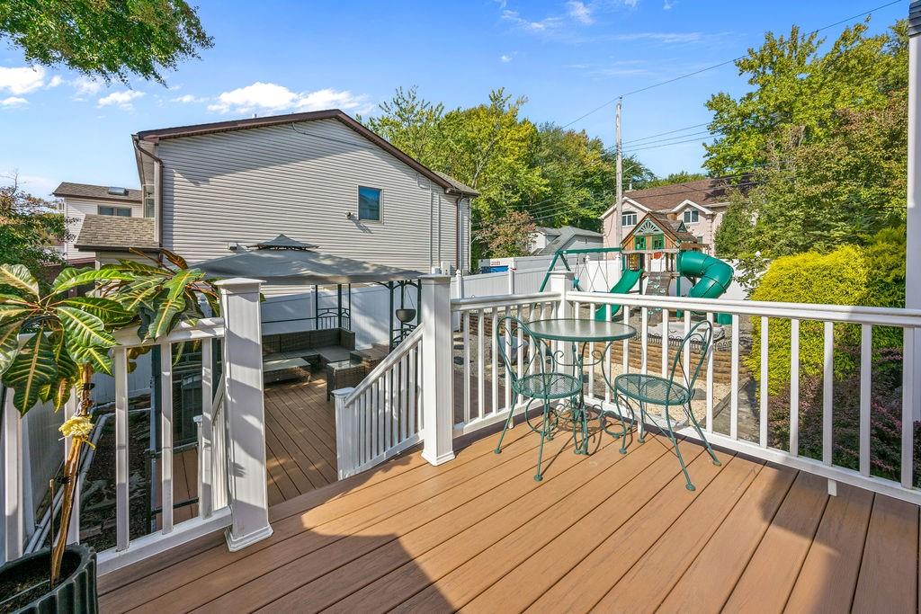 174 Tallman Street Annadale Staten Island NY 10312