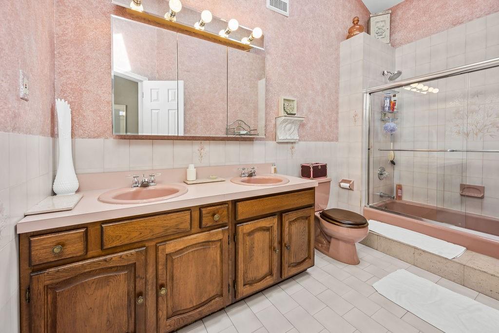 174 Tallman Street Annadale Staten Island NY 10312