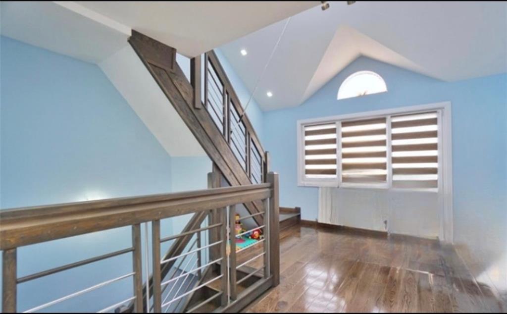 53 Piave Avenue Arrochar Staten Island NY 10305