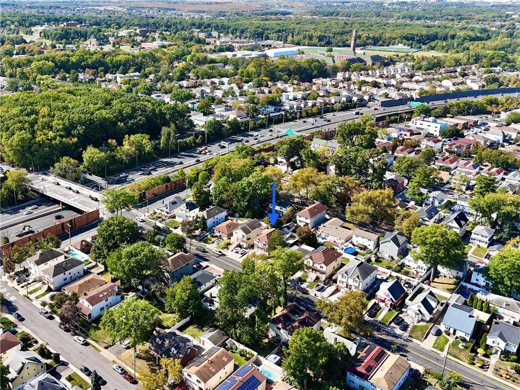 592 Woolley Avenue Westerleigh Staten Island NY 10314