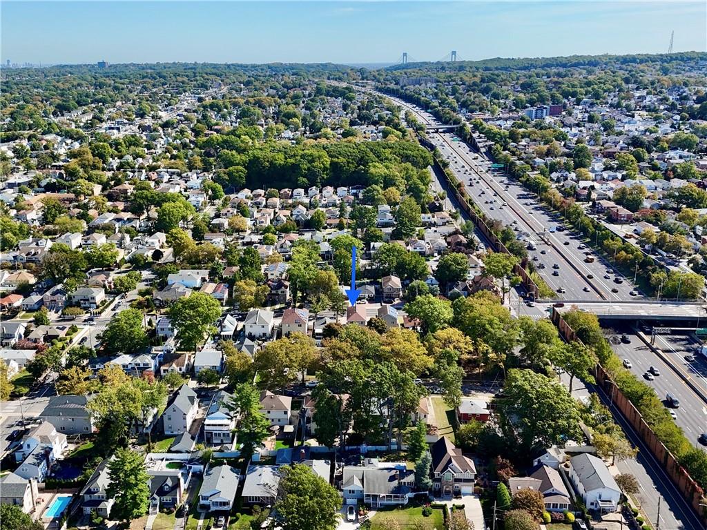 592 Woolley Avenue Westerleigh Staten Island NY 10314