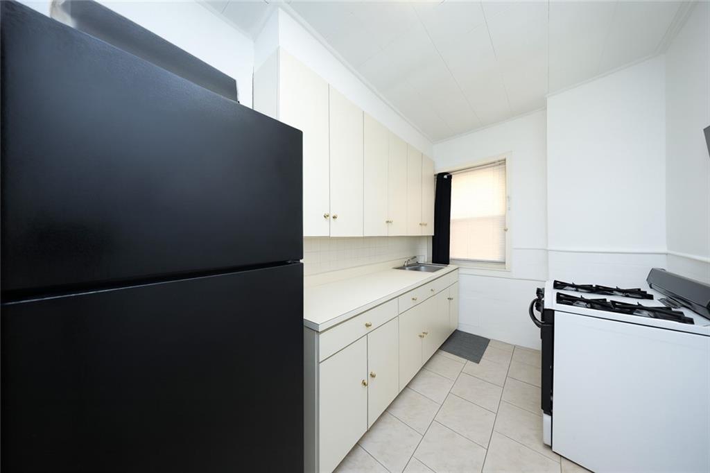 1813 Bay Ridge Avenue Bensonhurst Brooklyn NY 11204