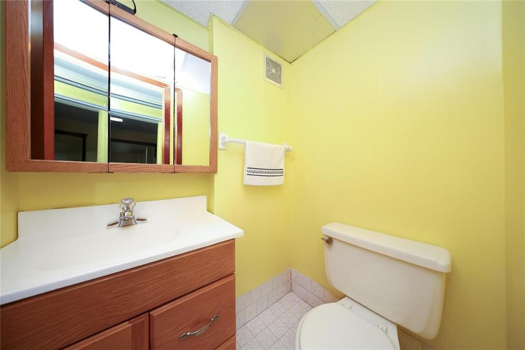 1813 Bay Ridge Avenue Bensonhurst Brooklyn NY 11204