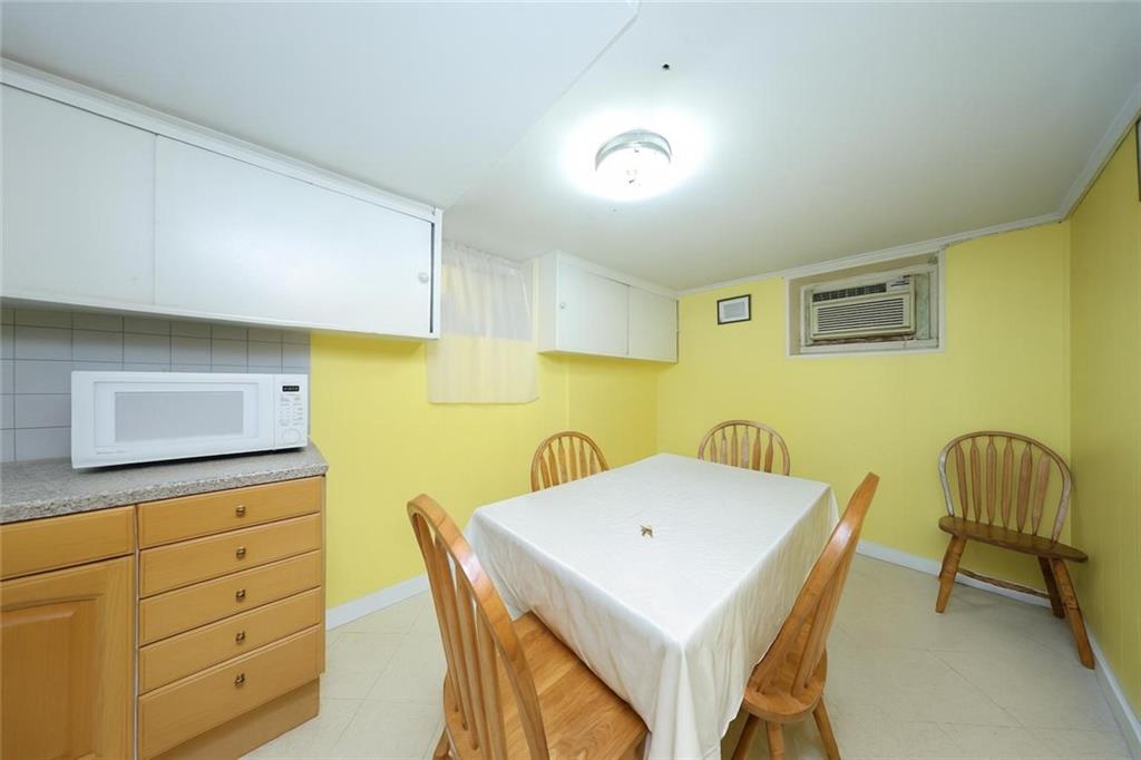 1813 Bay Ridge Avenue Bensonhurst Brooklyn NY 11204
