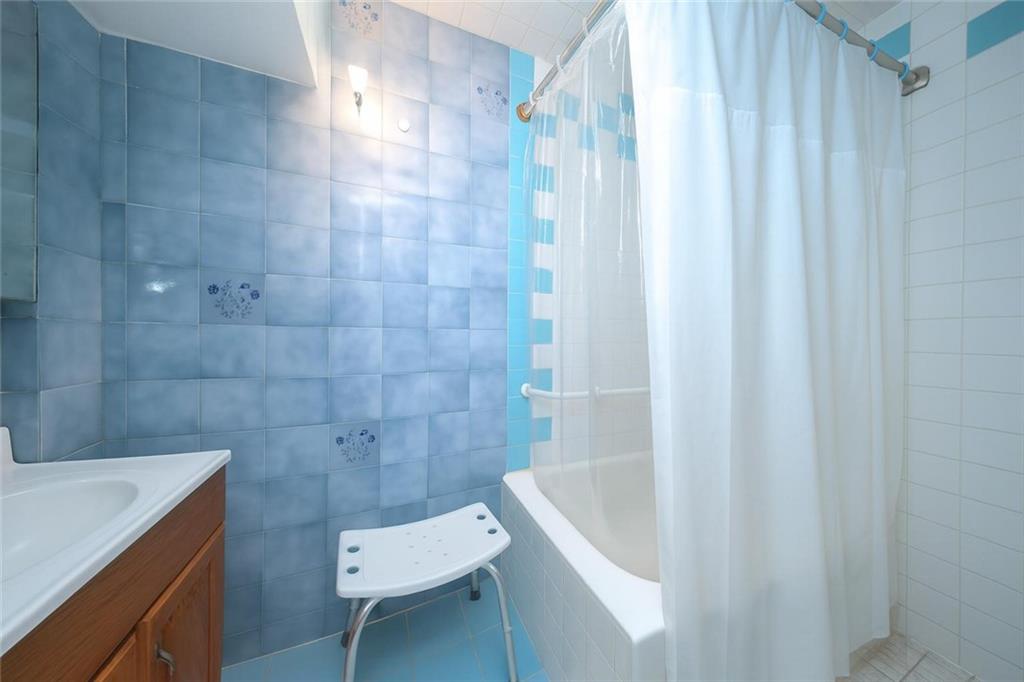 1813 Bay Ridge Avenue Bensonhurst Brooklyn NY 11204