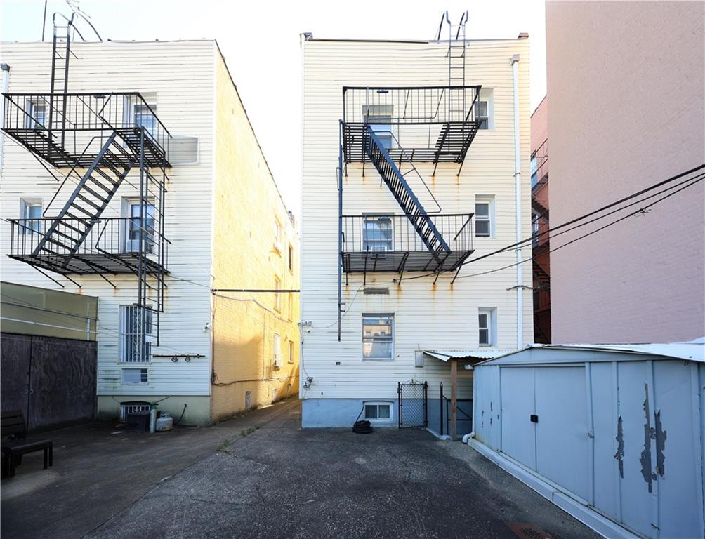 1813 Bay Ridge Avenue Bensonhurst Brooklyn NY 11204