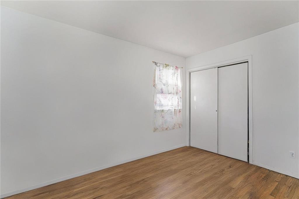 124 Van cortlandt Avenue Sunnyside Staten Island NY 10301