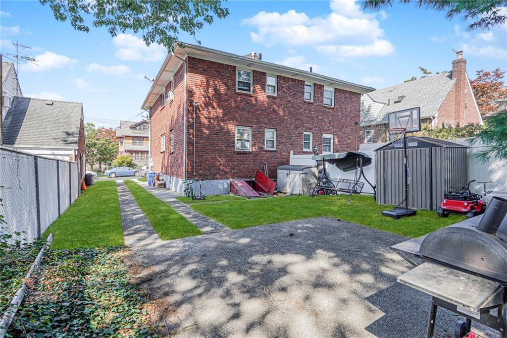 124 Van cortlandt Avenue Sunnyside Staten Island NY 10301