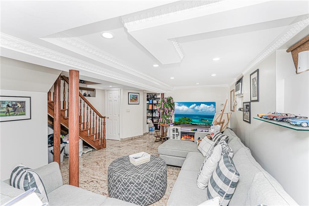 1458 81st Street Dyker Heights Brooklyn NY 11228