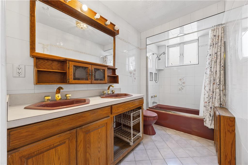 1339 86th Street Dyker Heights Brooklyn NY 11228
