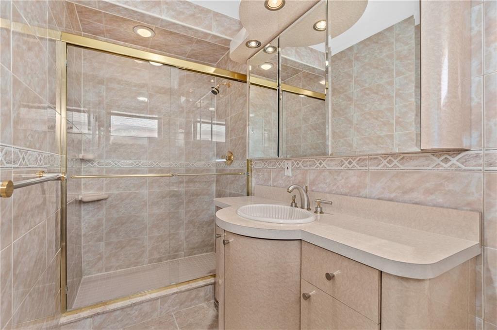 8506 Narrows Avenue Bay Ridge Brooklyn NY 11209