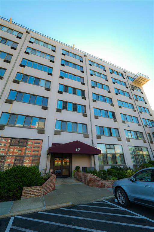 10 Bay Street Land St. George Staten Island NY 10301